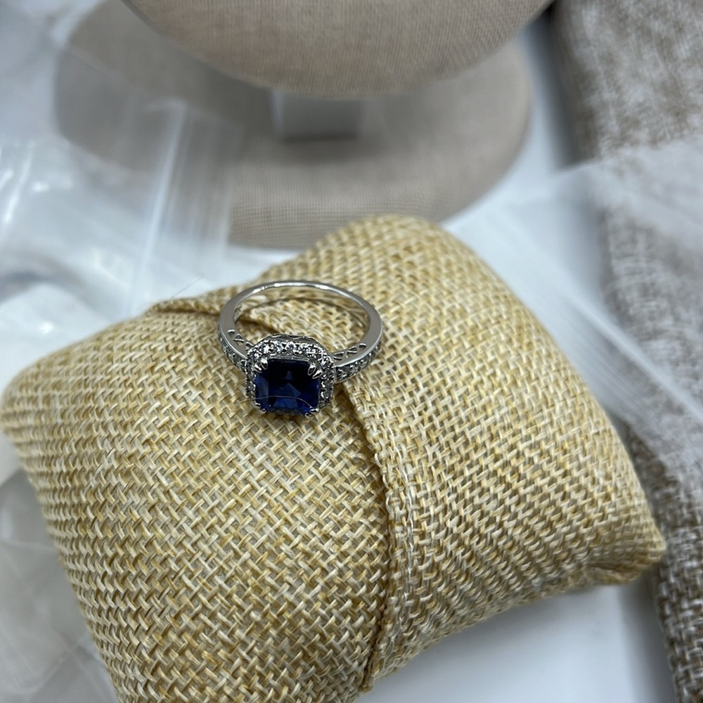 Sterling Silver 925 💎 Blue Sapphire CZ Halo Ring - Size 7 - Picture 12 of 17